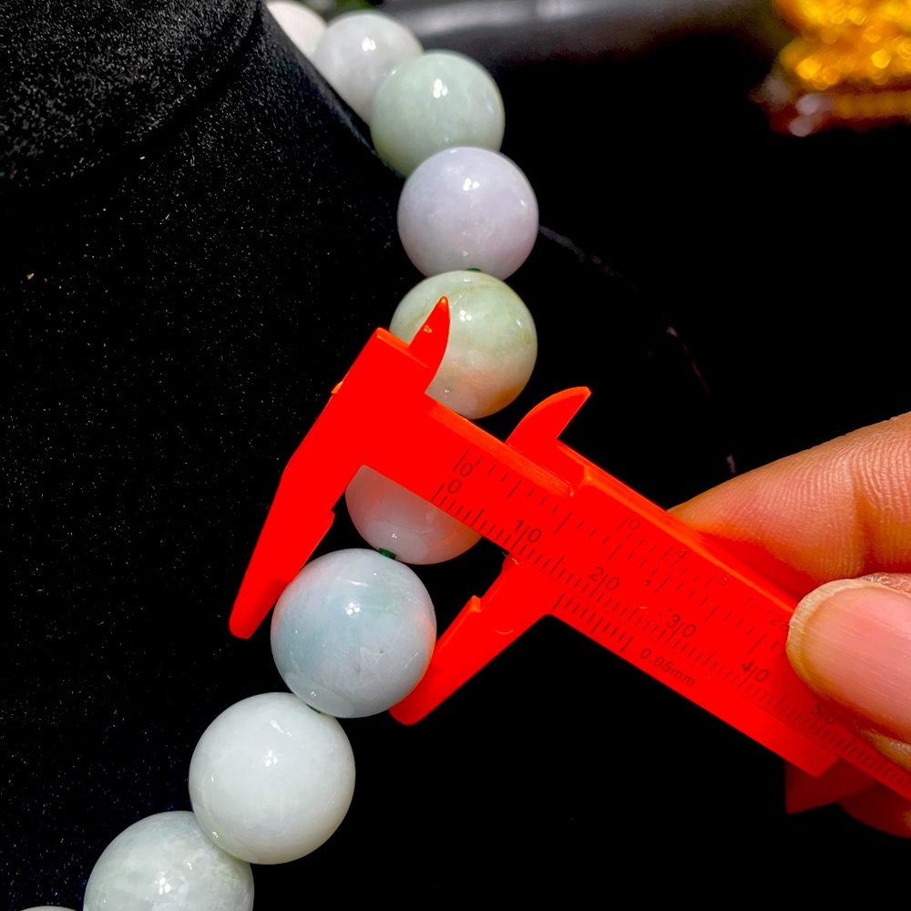 HUGE Natural Jade Bead necklace.
